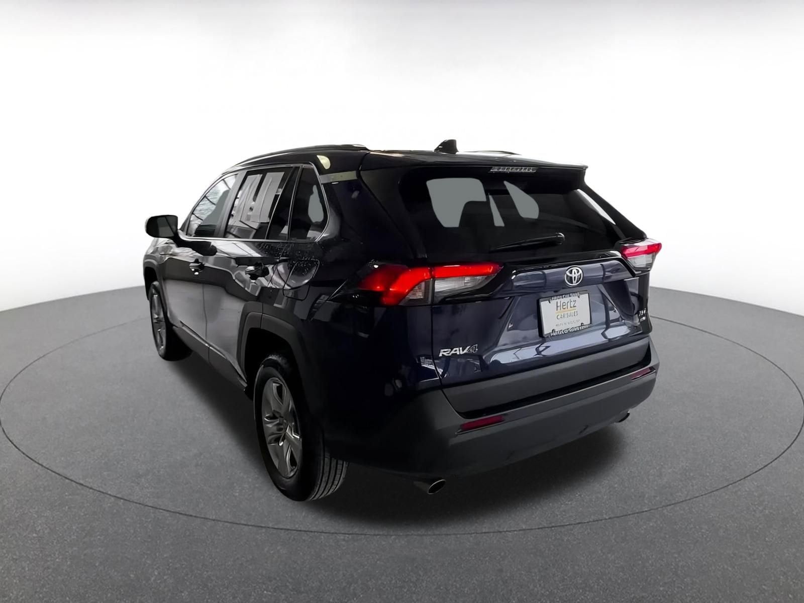 Thumbnail: 2025 Toyota RAV4 - 11