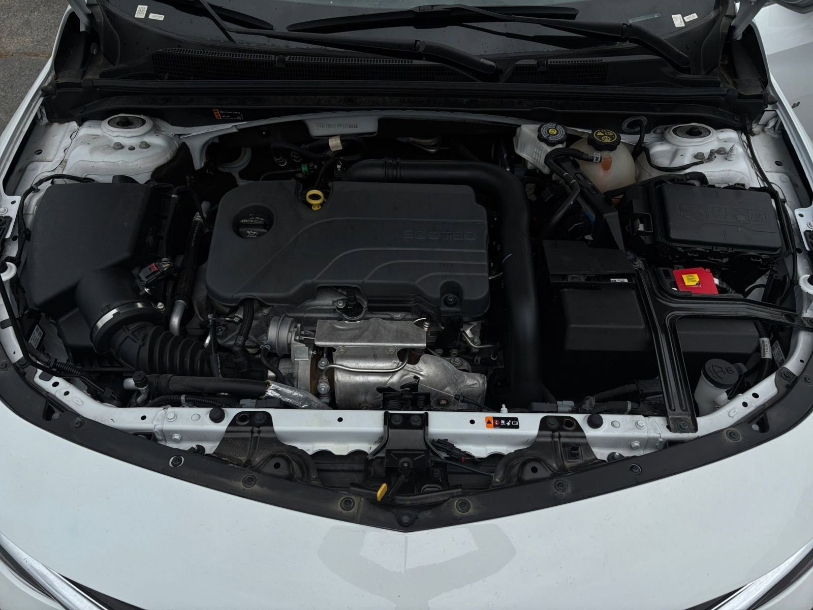2023 Chevrolet Malibu LT 32
