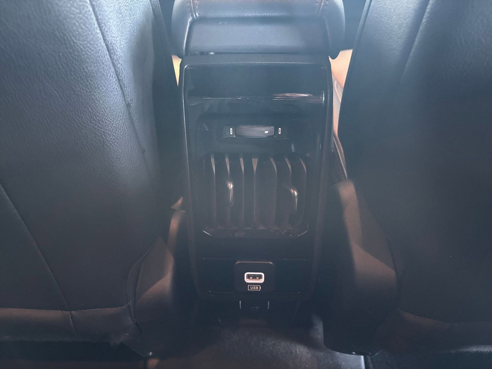 Thumbnail: 2025 Jeep Compass - 23