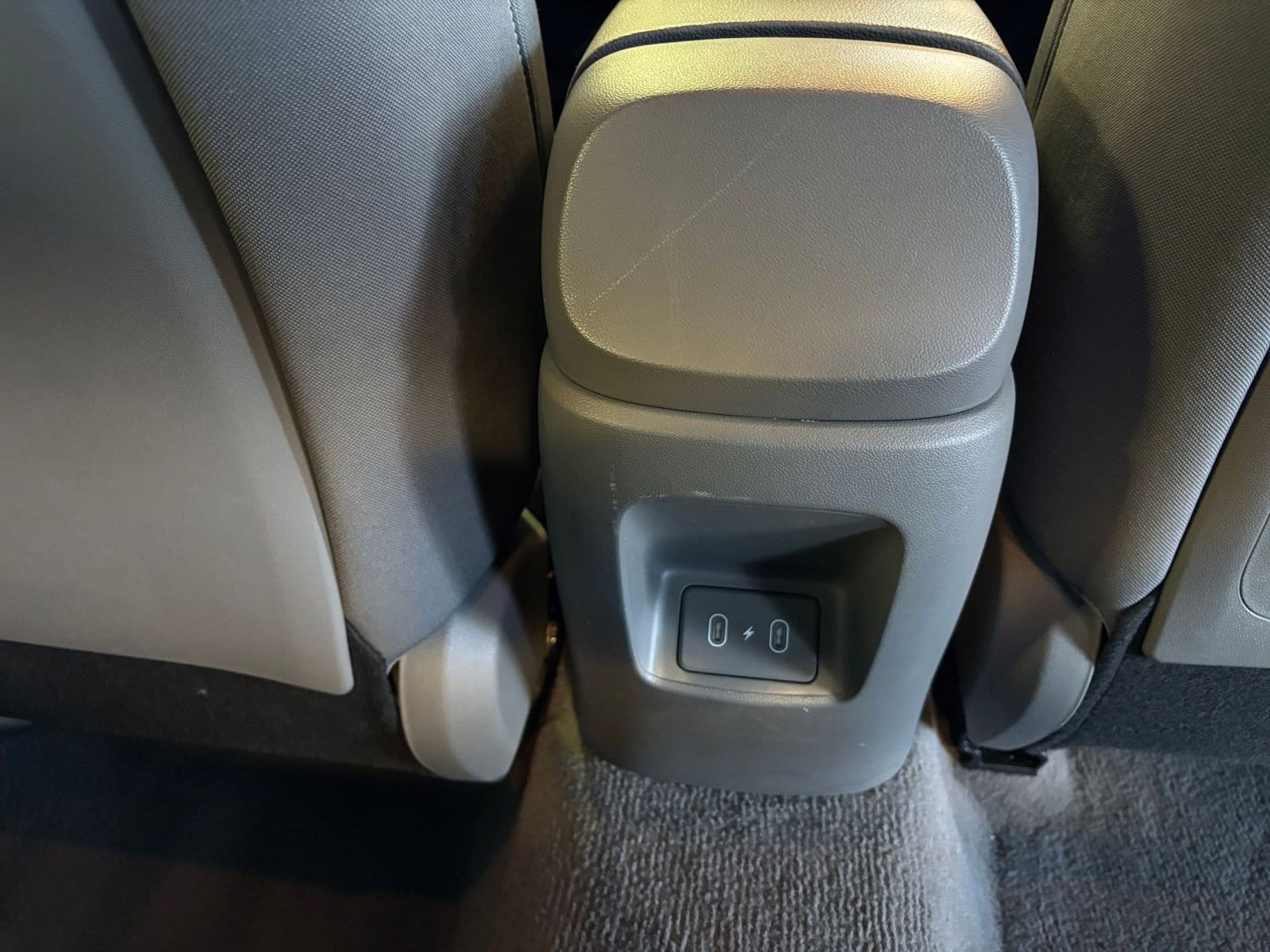 Thumbnail: 2025 Hyundai Elantra - 30