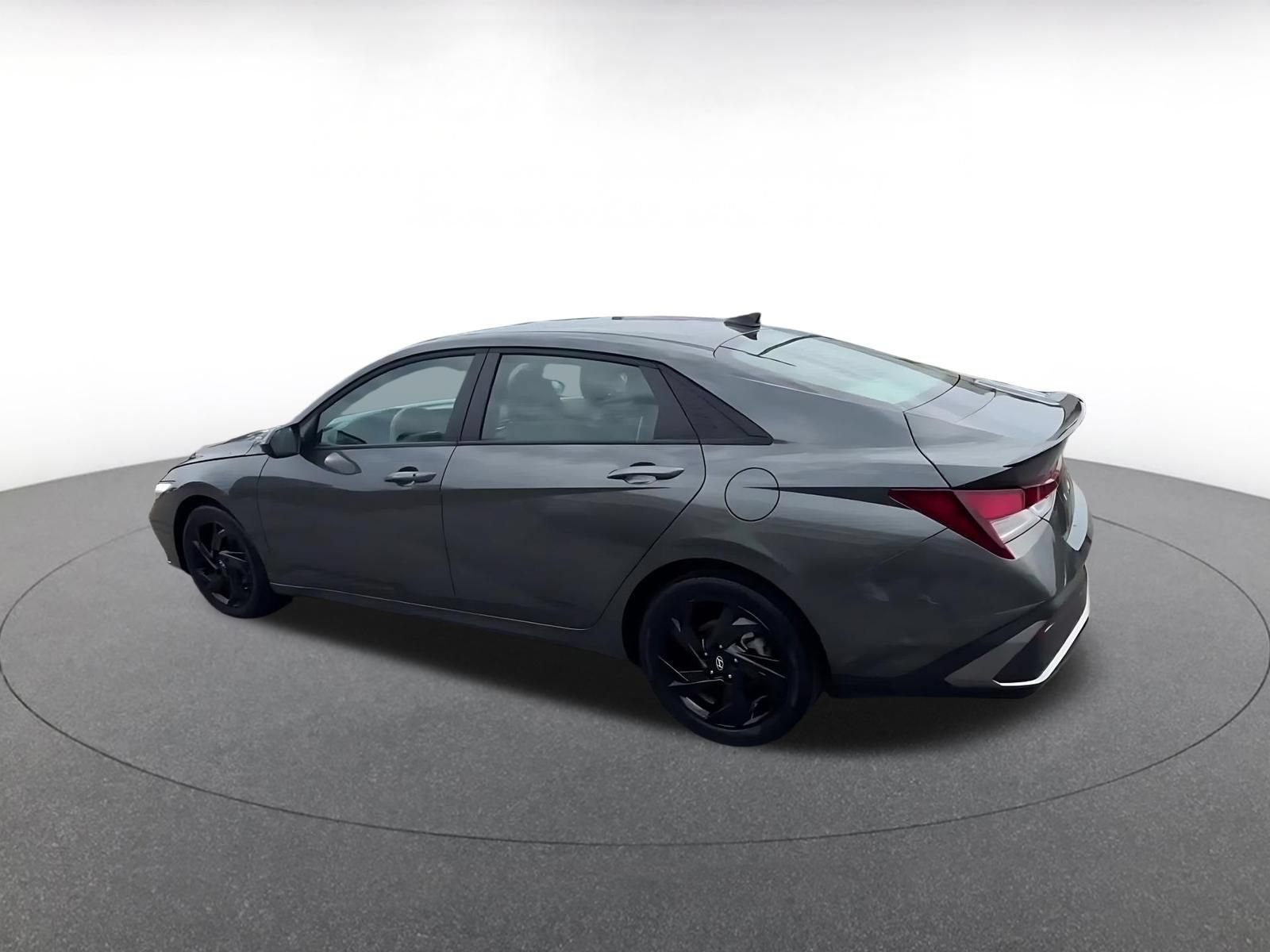 Thumbnail: 2026 Hyundai Elantra - 9
