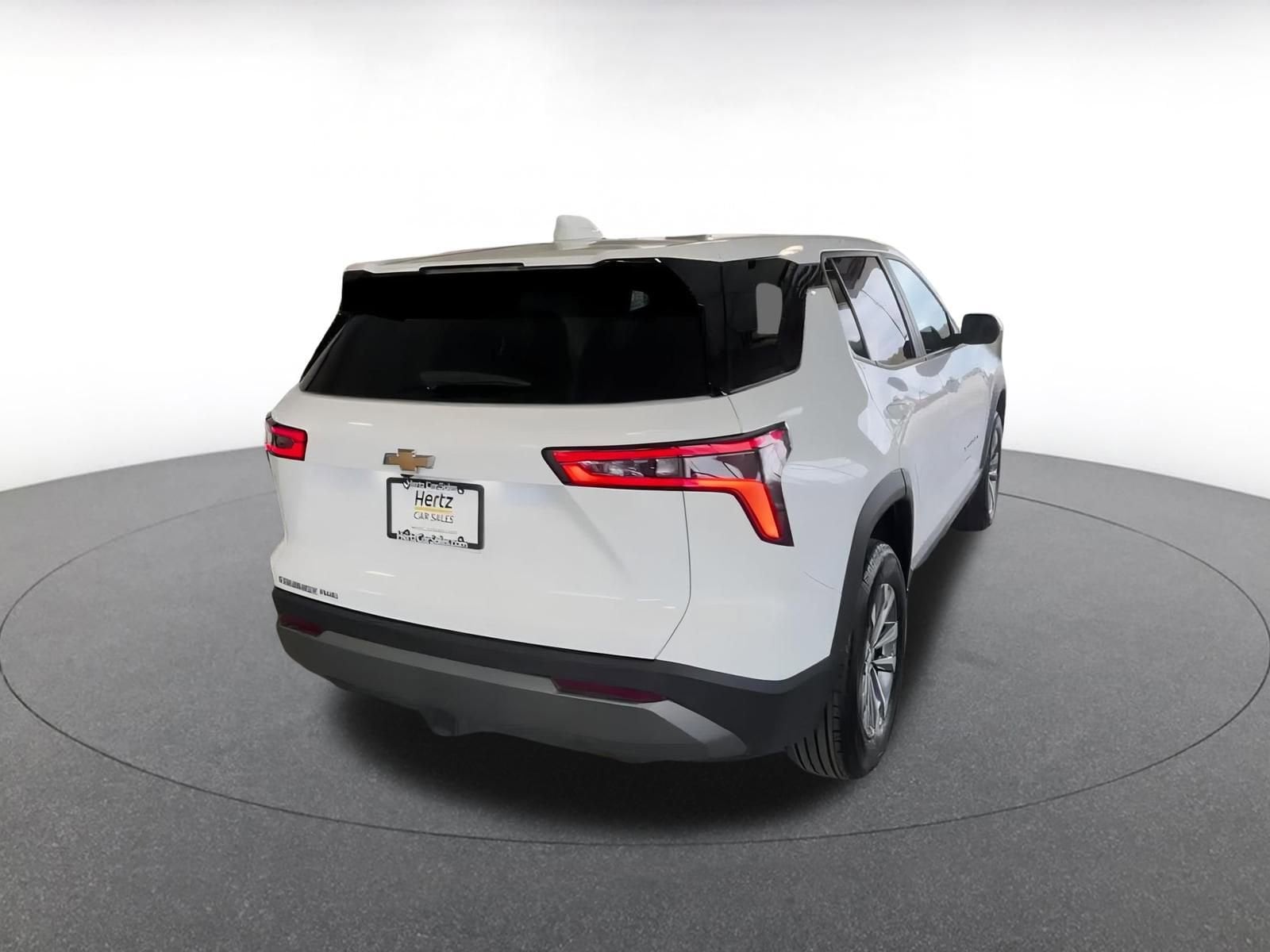 Thumbnail: 2025 Chevrolet Equinox - 13