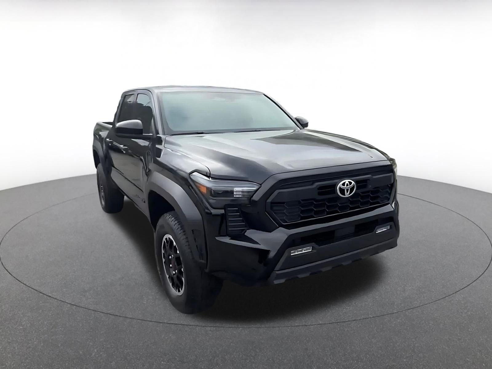 Thumbnail: 2025 Toyota Tacoma - 3