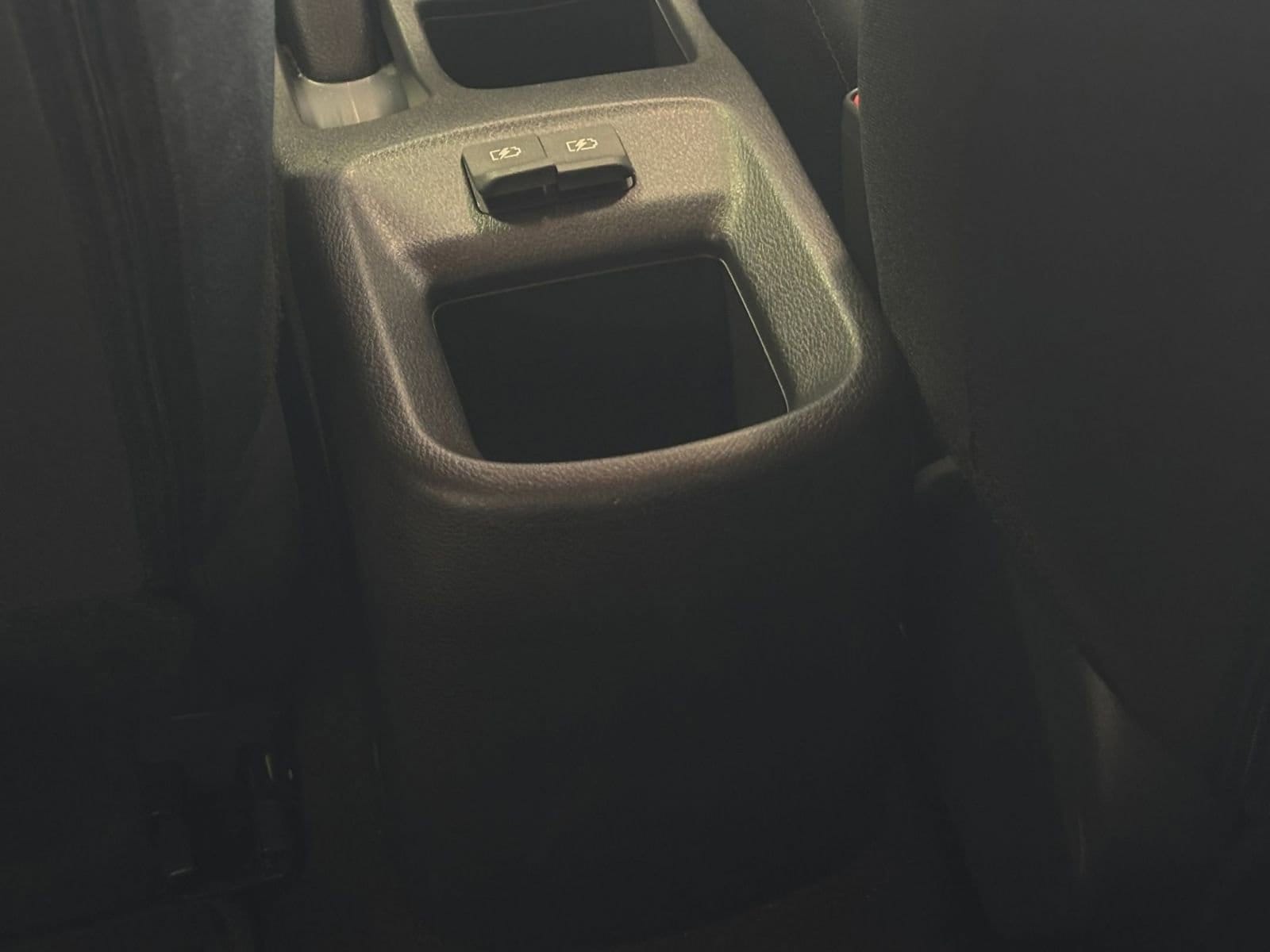 2024 Nissan Versa S 23