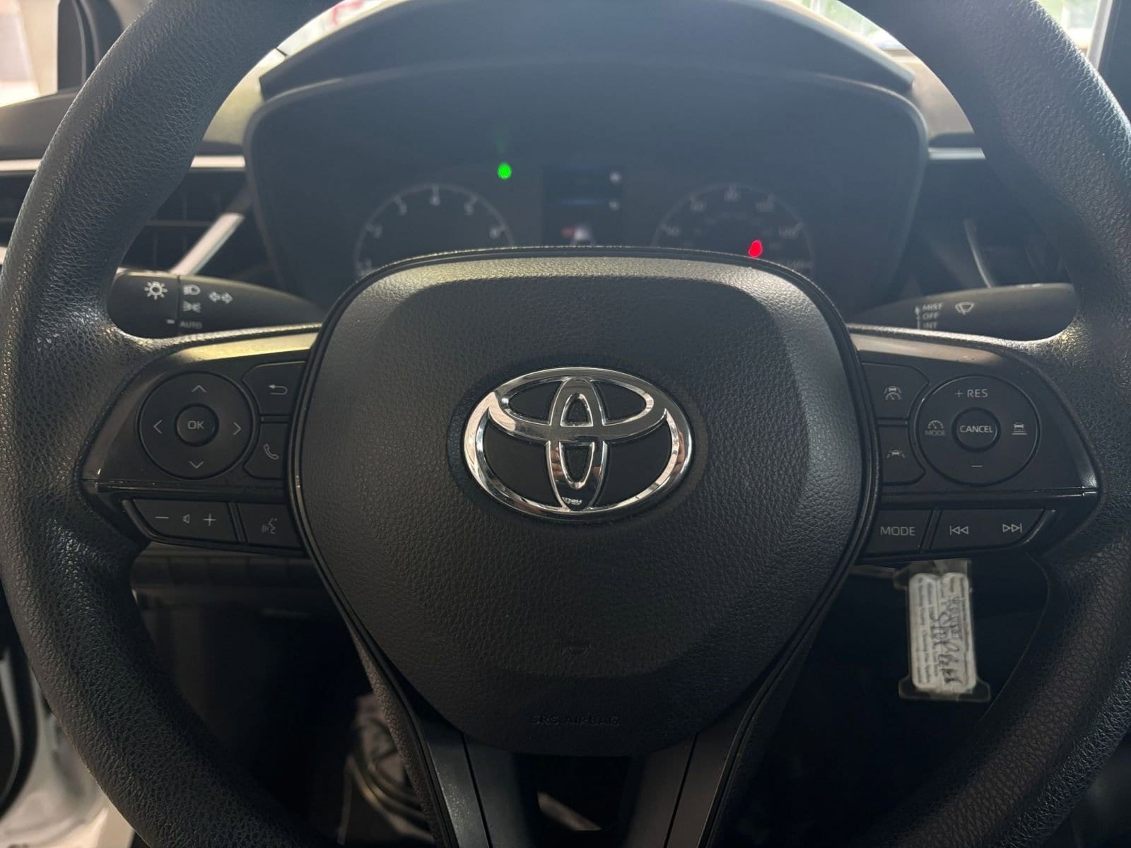 Thumbnail: 2023 Toyota Corolla - 27
