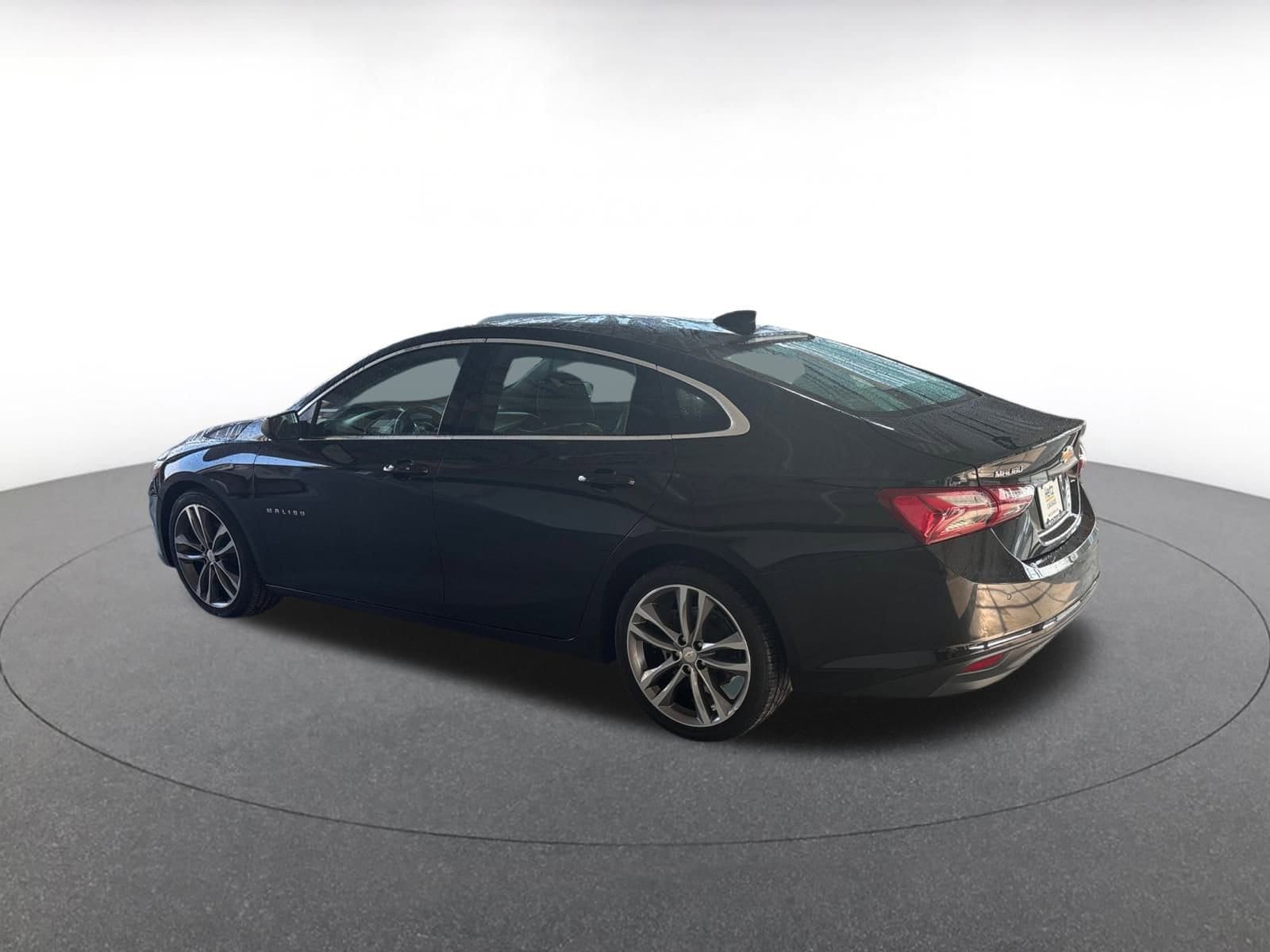 Thumbnail: 2024 Chevrolet Malibu - 17