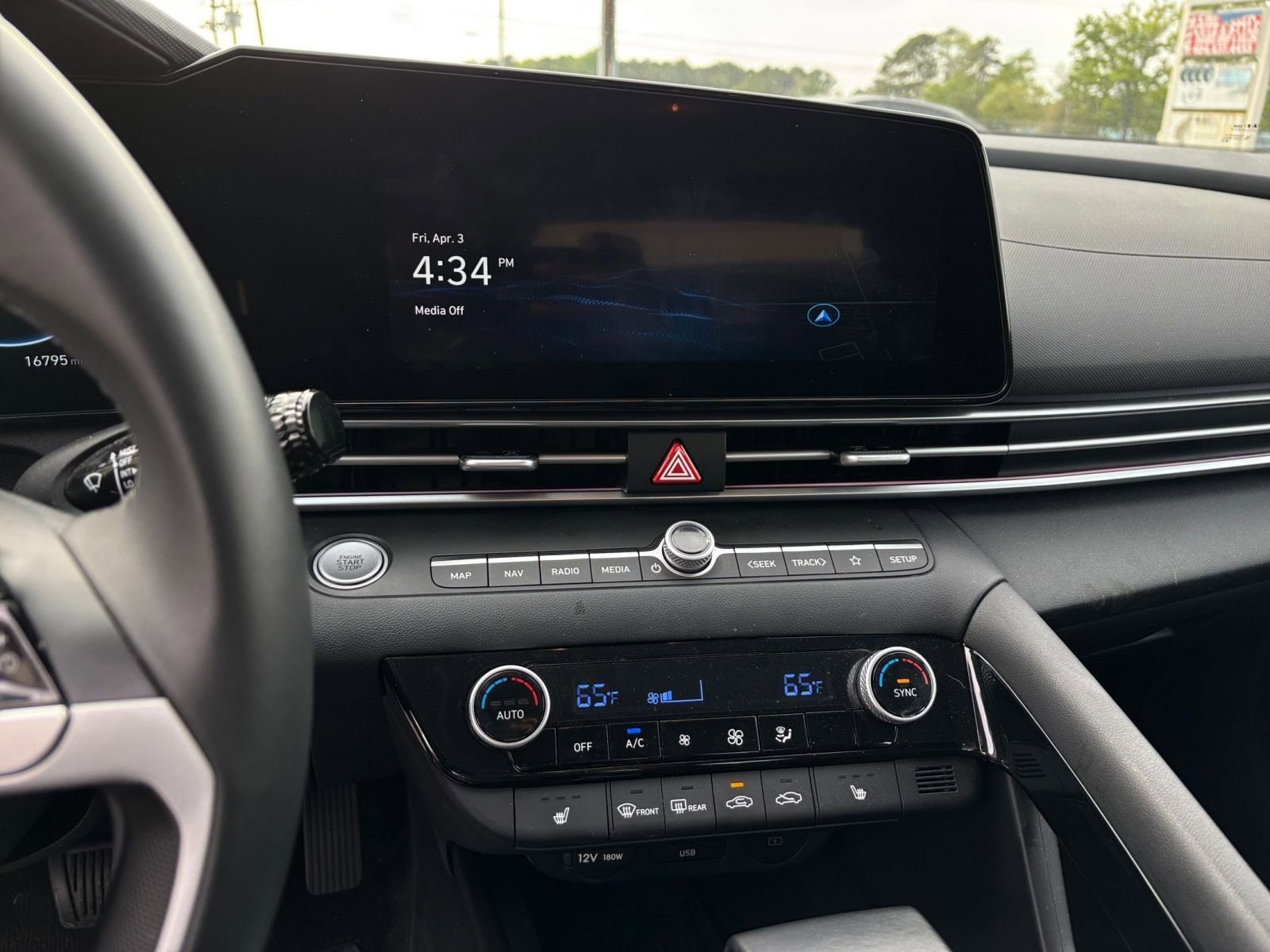 Thumbnail: 2025 Hyundai Elantra - 26