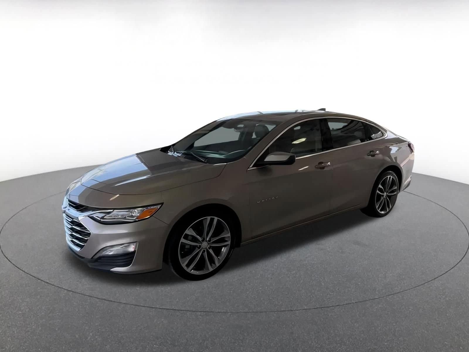 Thumbnail: 2024 Chevrolet Malibu - 8