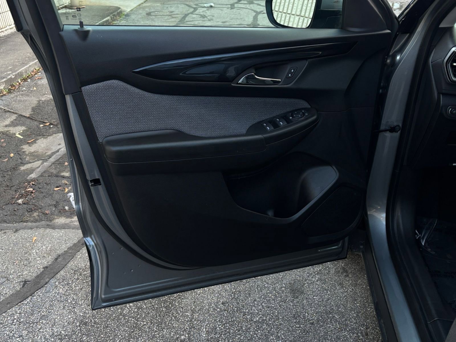 Thumbnail: 2025 Chevrolet TrailBlazer - 26