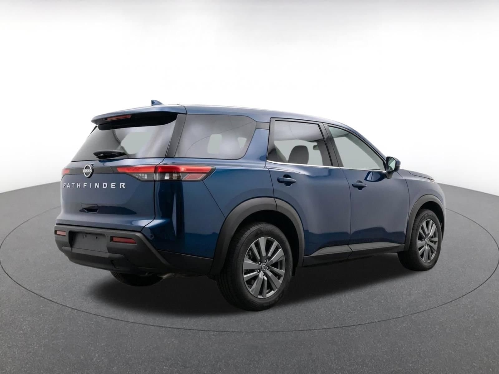Thumbnail: 2025 Nissan Pathfinder - 9
