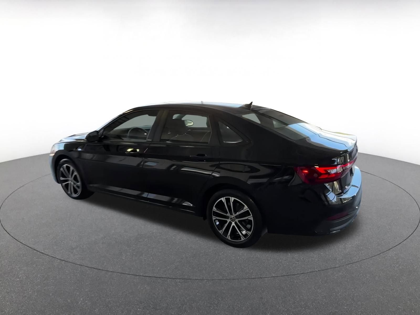 Thumbnail: 2025 Volkswagen Jetta - 7