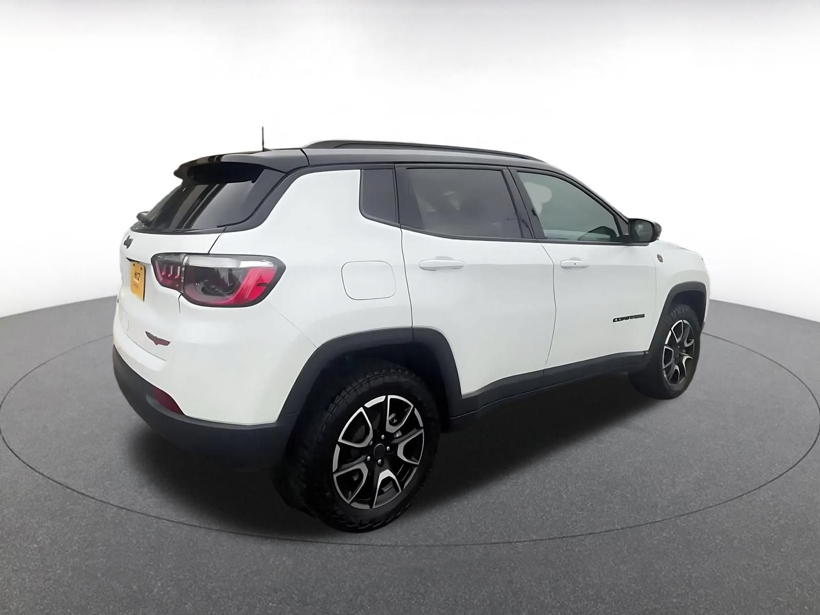 Thumbnail: 2025 Jeep Compass - 14