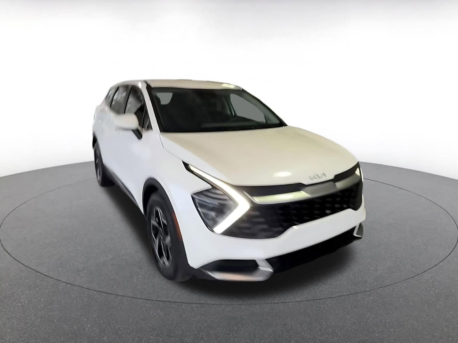 Thumbnail: 2025 Kia Sportage - 3