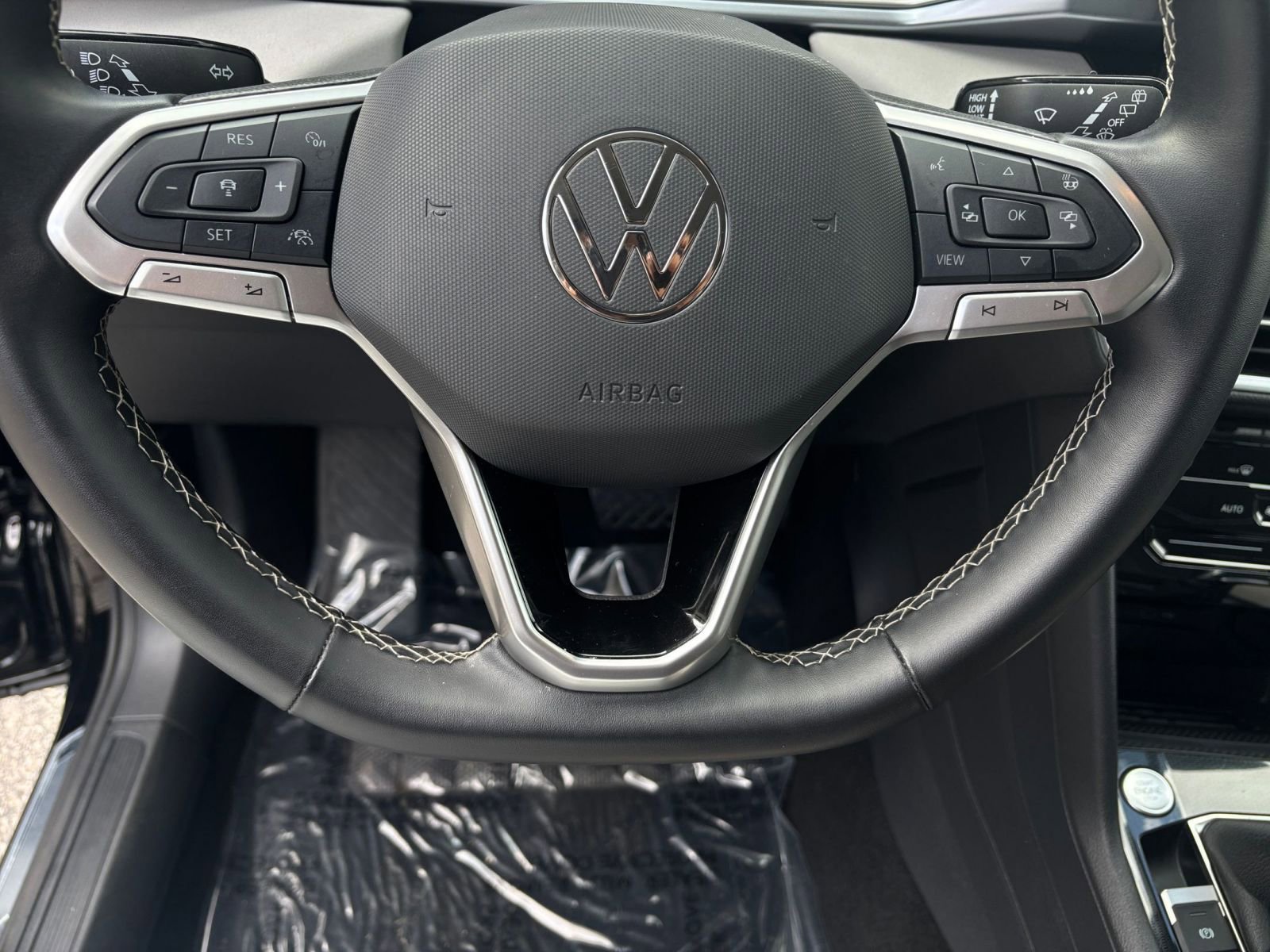 Thumbnail: 2025 Volkswagen Taos - 31