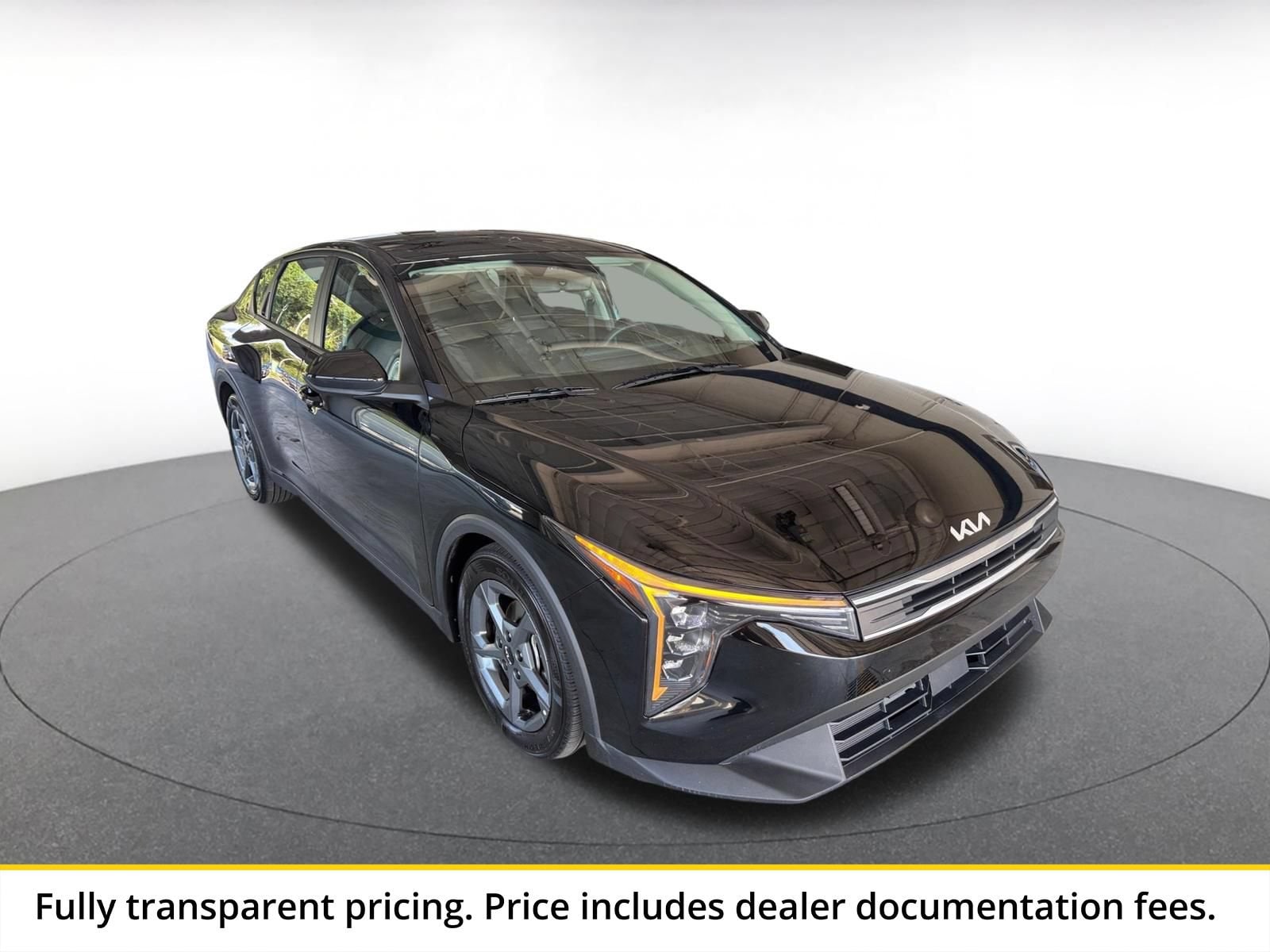 Thumbnail: 2026 Kia K4 - 1