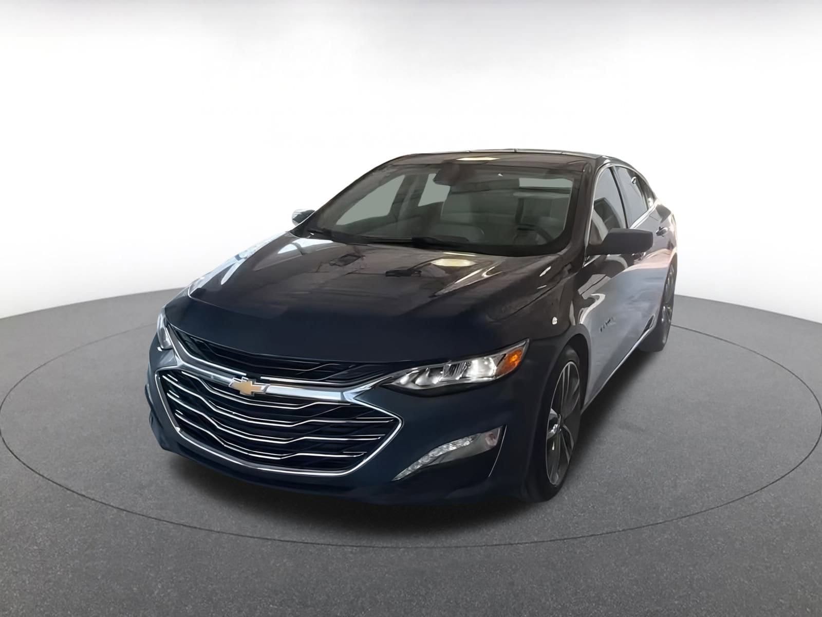 Thumbnail: 2024 Chevrolet Malibu - 6