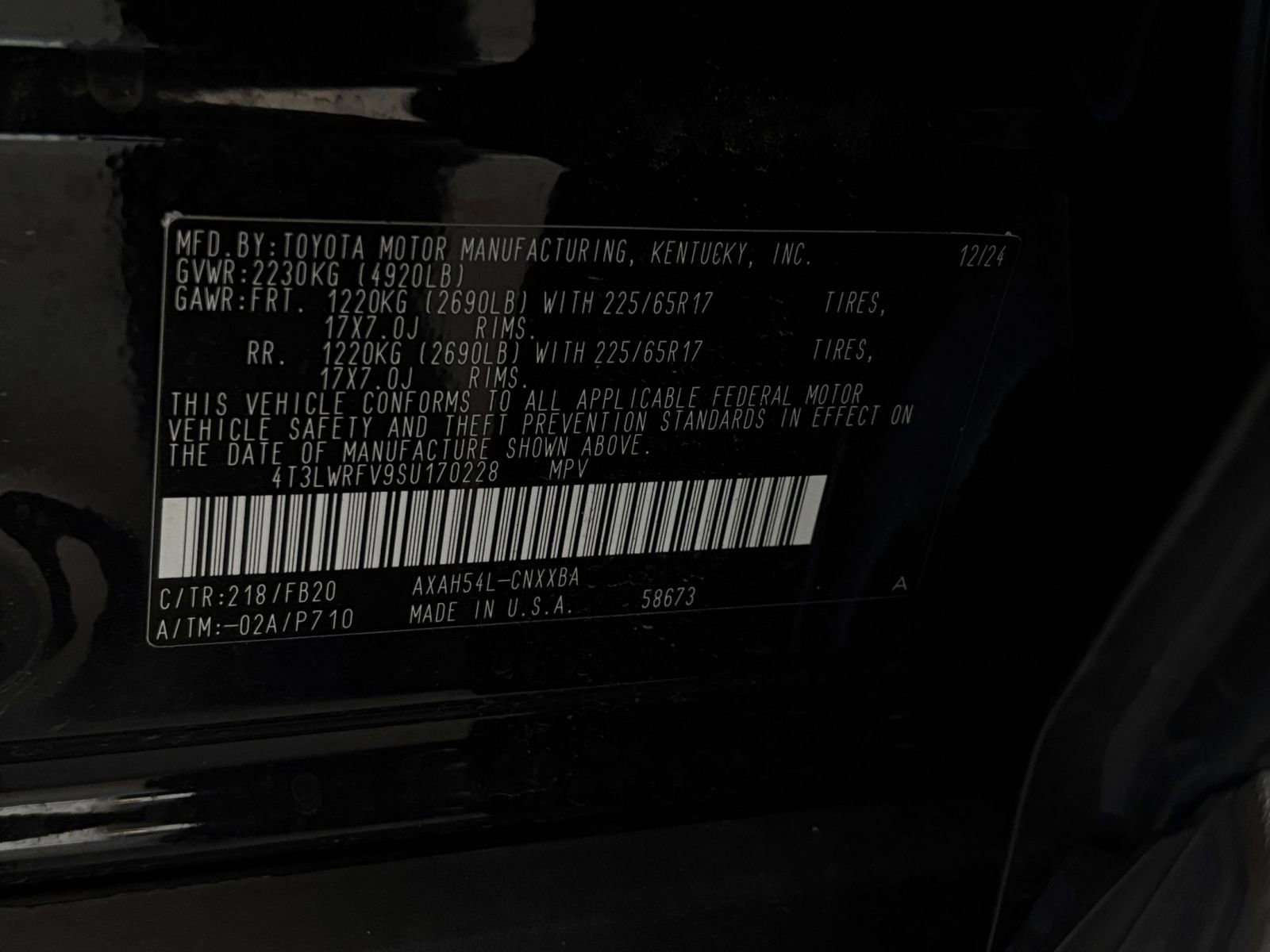 Thumbnail: 2025 Toyota RAV4 - 28