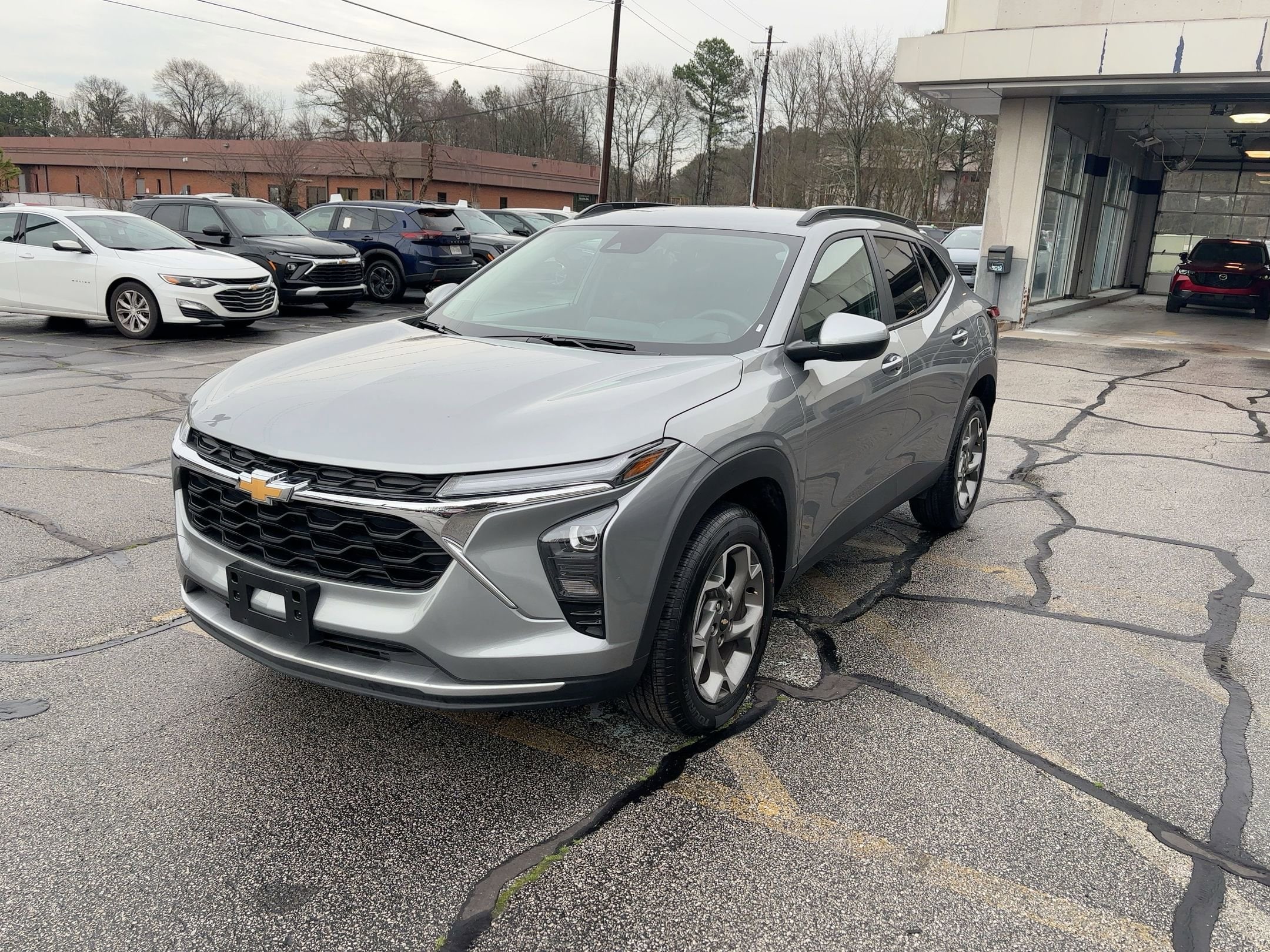 Thumbnail: 2025 Chevrolet Trax - 7