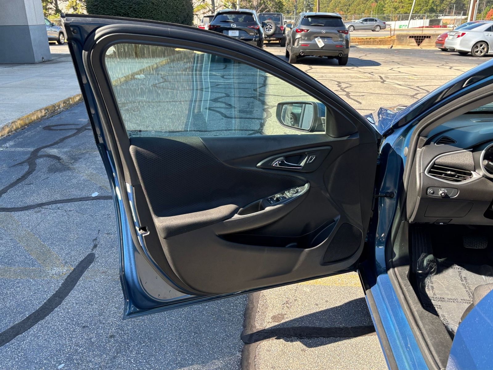 Thumbnail: 2024 Chevrolet Malibu - 20