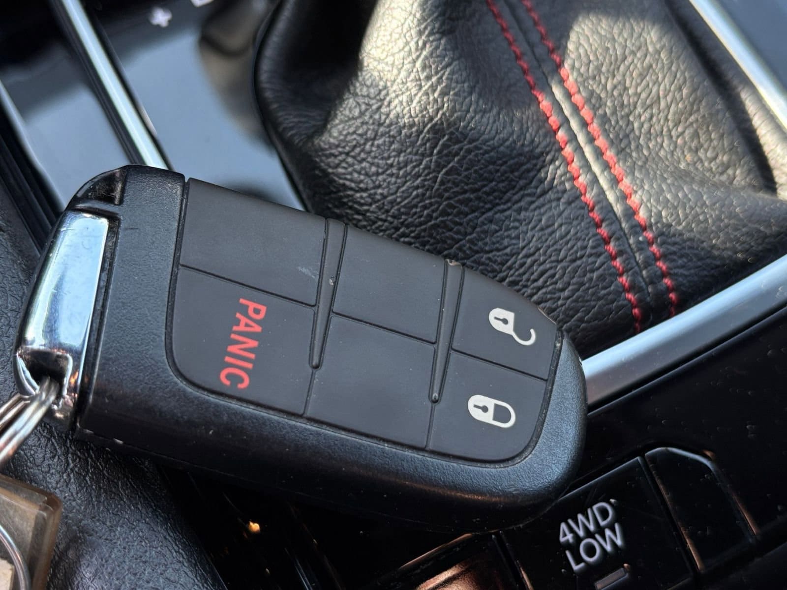 Thumbnail: 2025 Jeep Compass - 25