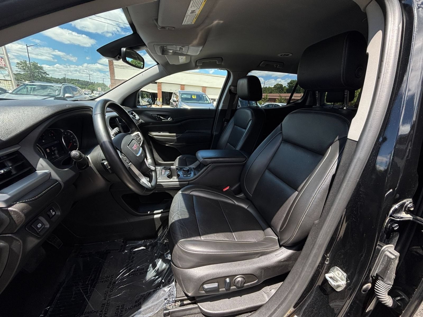 Thumbnail: 2023 GMC Acadia - 29