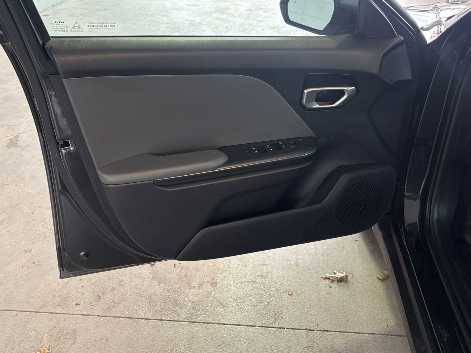 Thumbnail: 2025 Kia K4 - 18