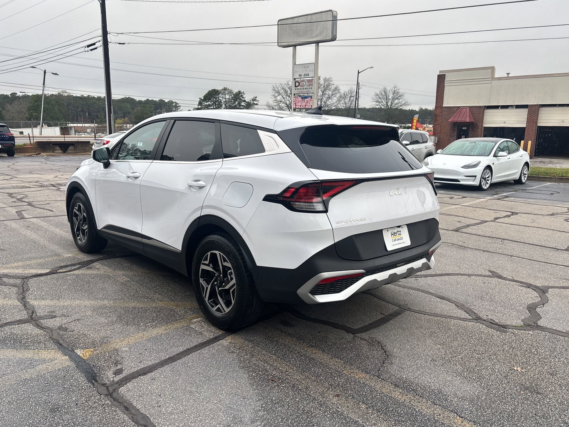 Thumbnail: 2025 Kia Sportage - 10