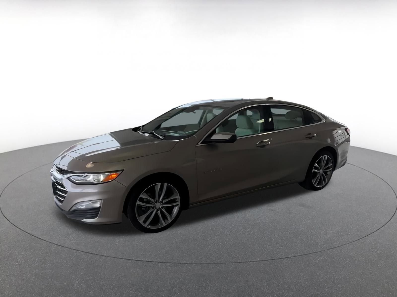 Thumbnail: 2024 Chevrolet Malibu - 6