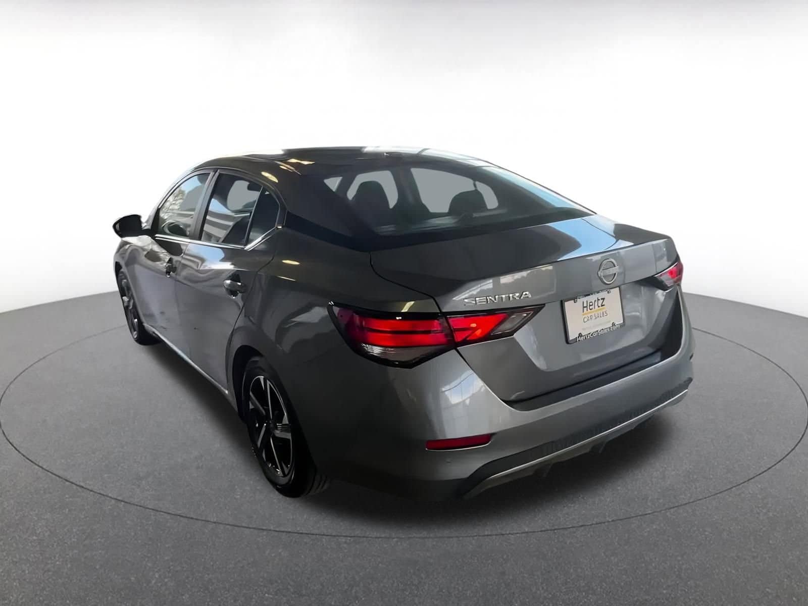 Thumbnail: 2025 Nissan Sentra - 11