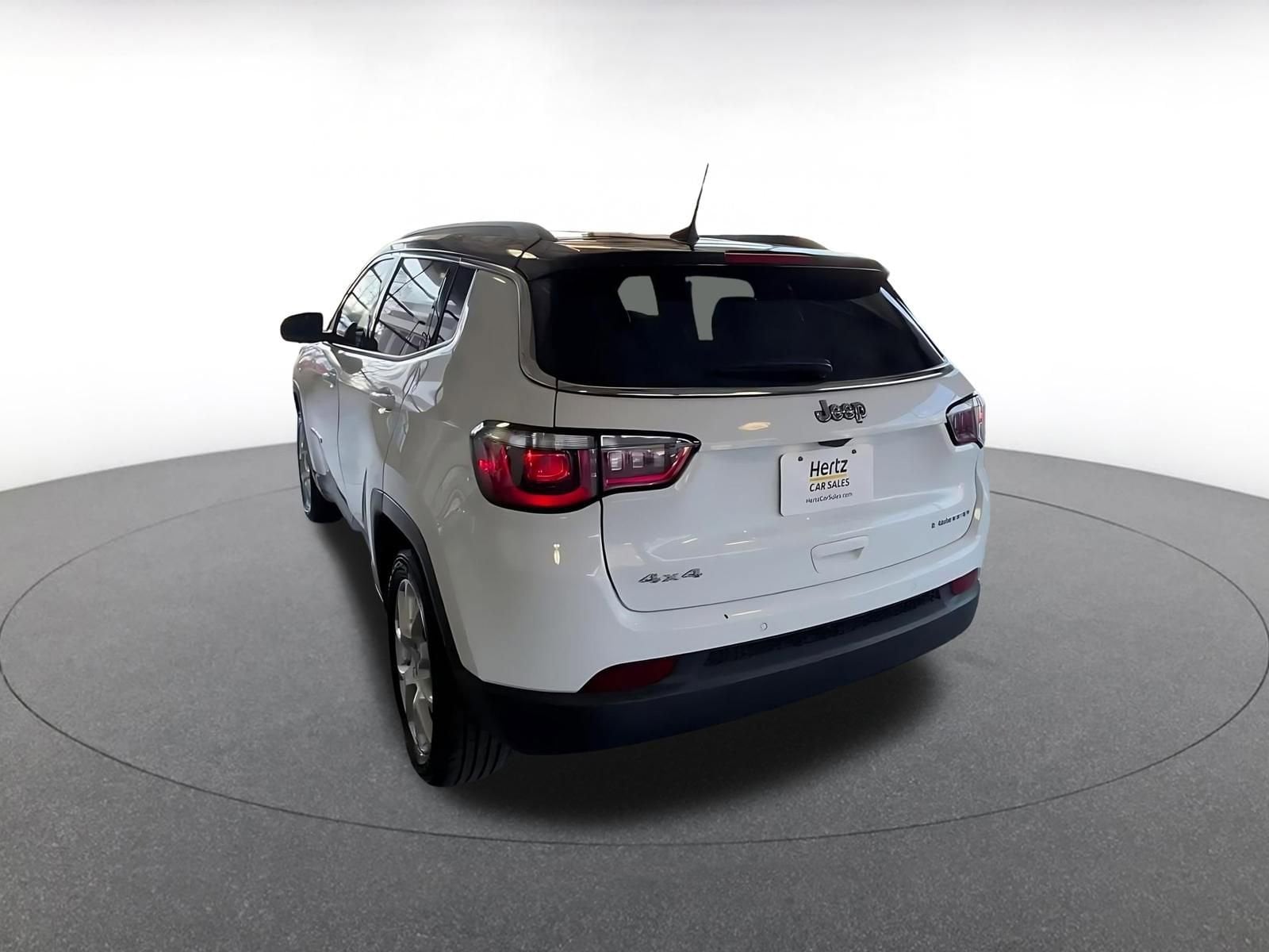 Thumbnail: 2025 Jeep Compass - 15