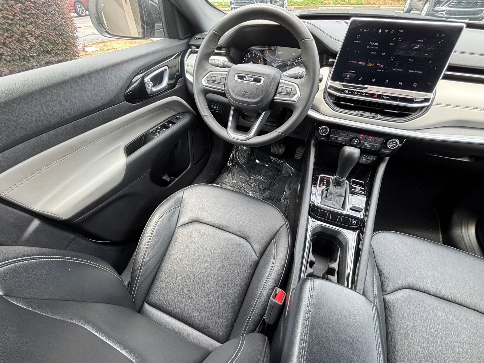 Thumbnail: 2025 Jeep Compass - 34