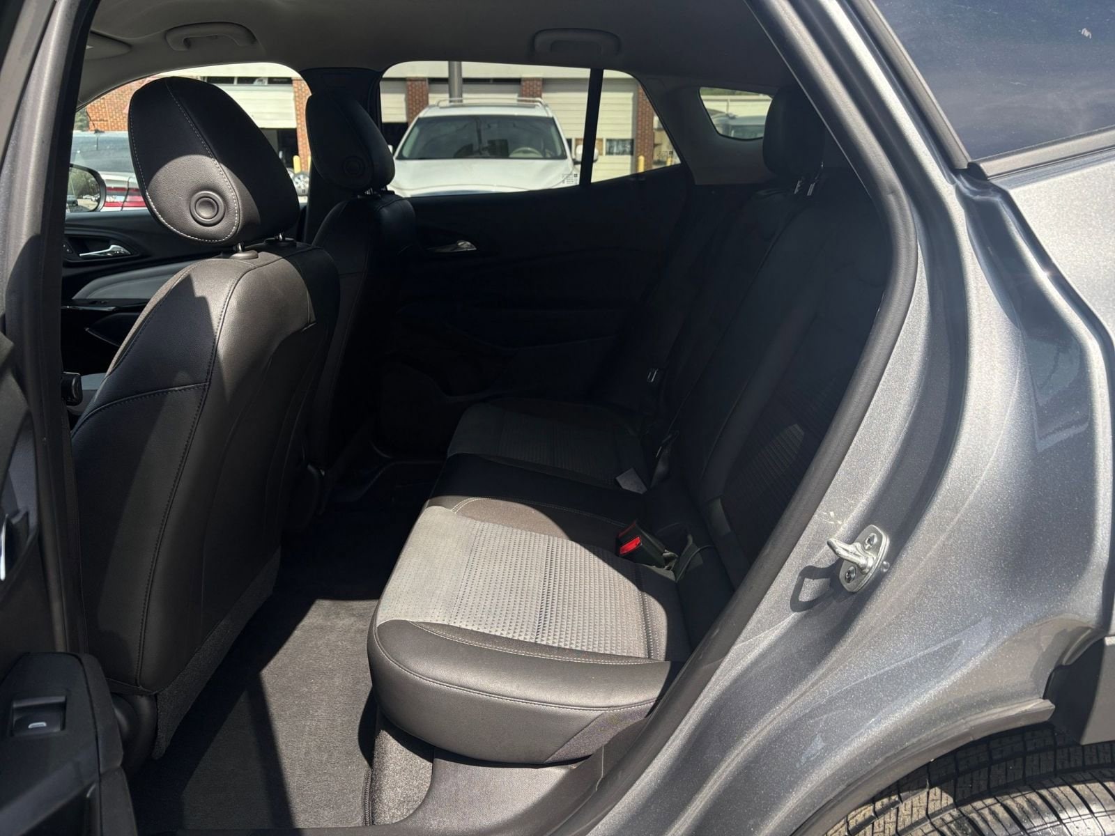 Thumbnail: 2025 Chevrolet Trax - 25