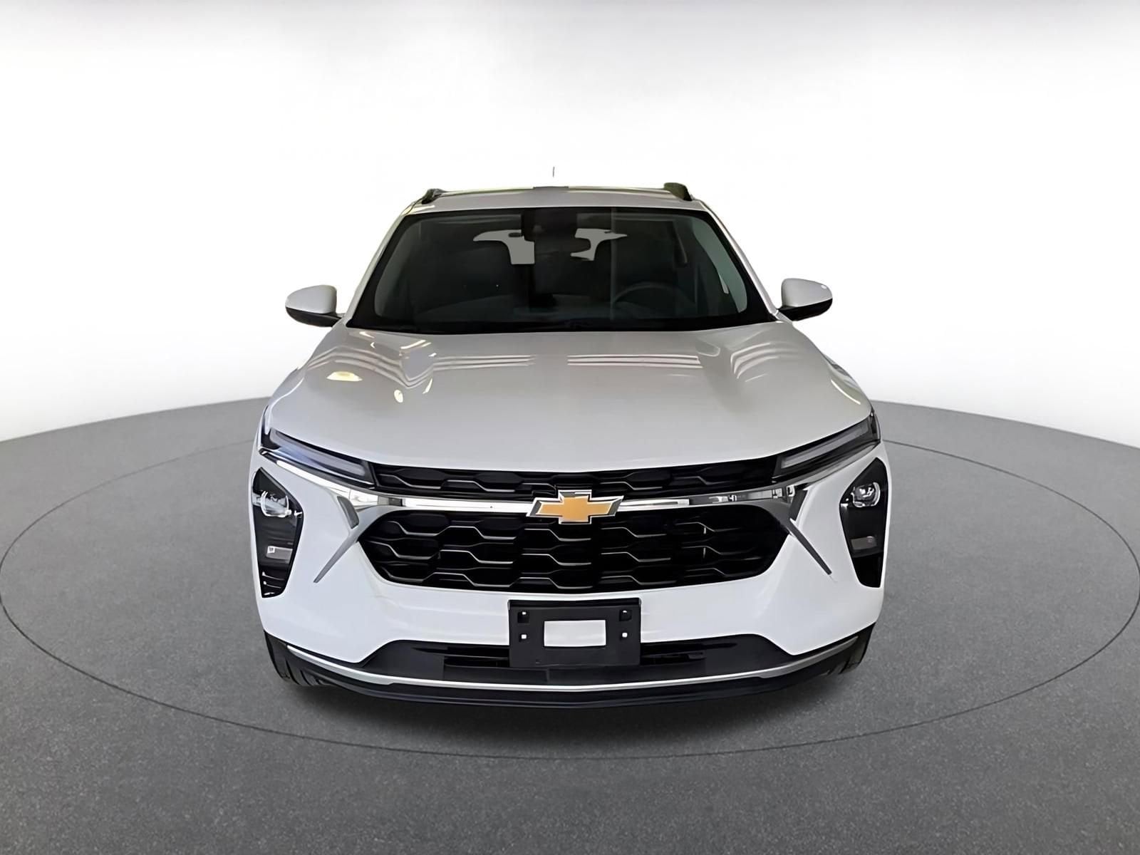 Thumbnail: 2025 Chevrolet Trax - 5
