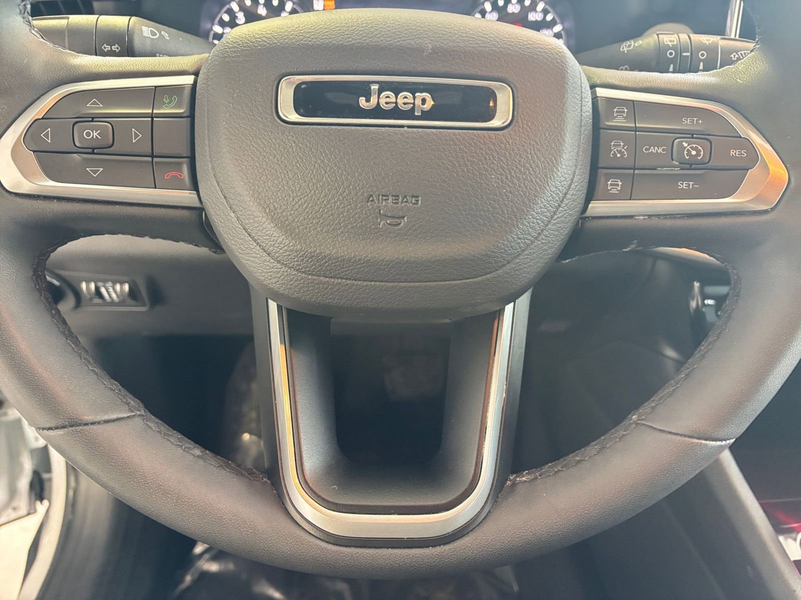 Thumbnail: 2025 Jeep Compass - 34