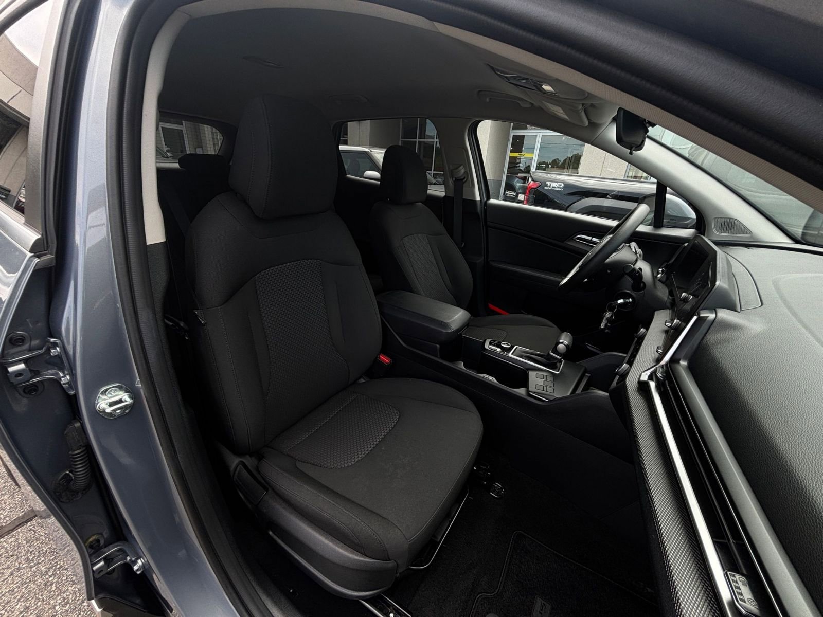 Thumbnail: 2025 Kia Sportage - 35