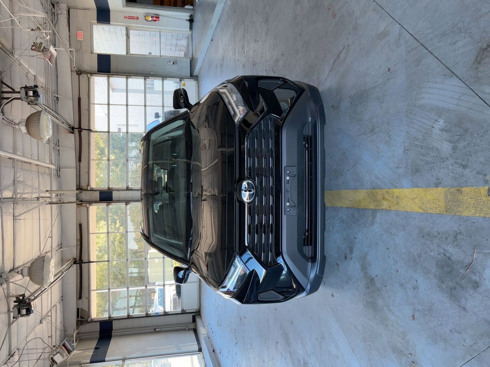 Thumbnail: 2025 Toyota RAV4 - 20