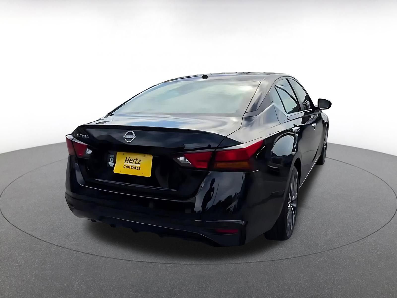 Thumbnail: 2025 Nissan Altima - 15