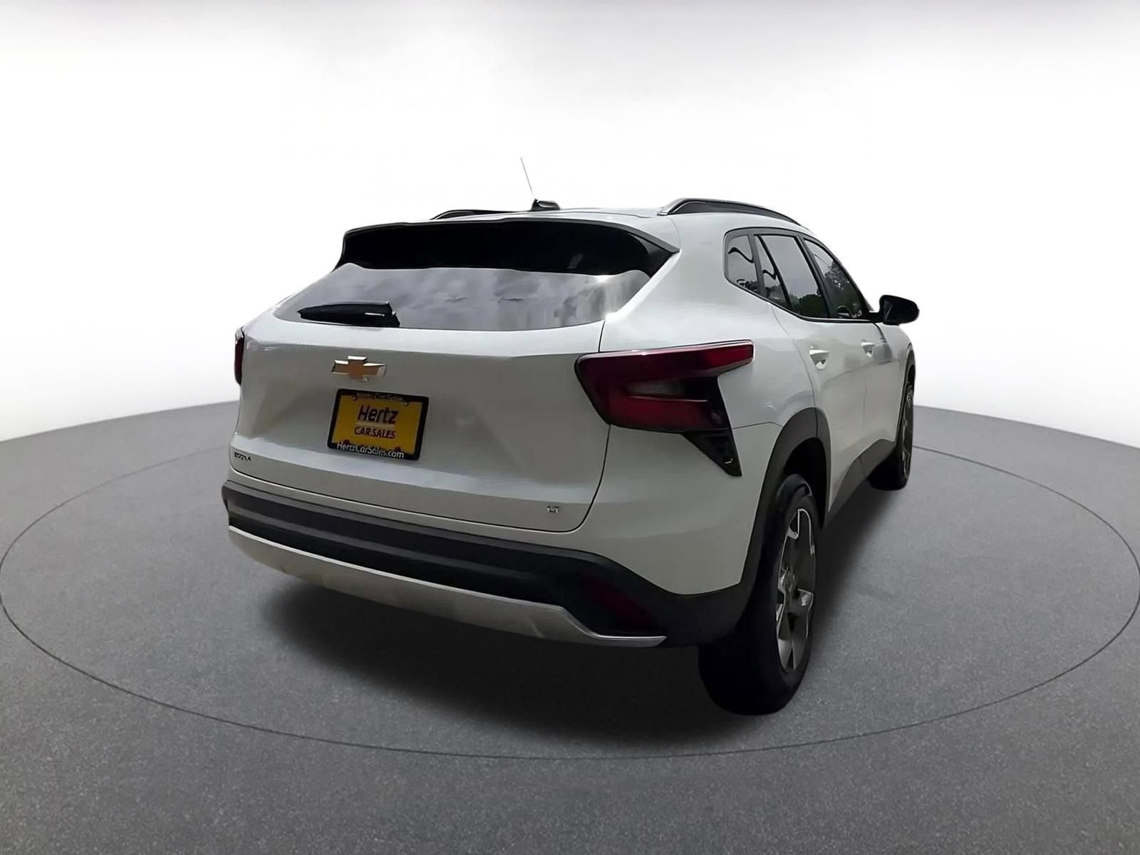 Thumbnail: 2025 Chevrolet Trax - 13