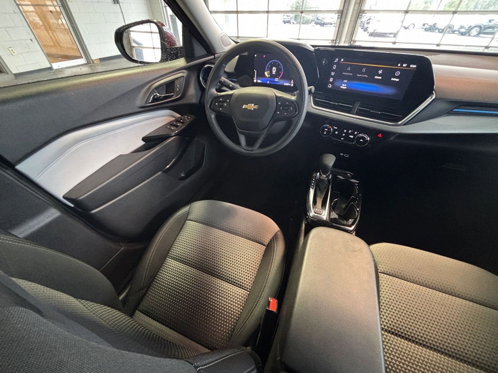 Thumbnail: 2025 Nissan Versa - 33