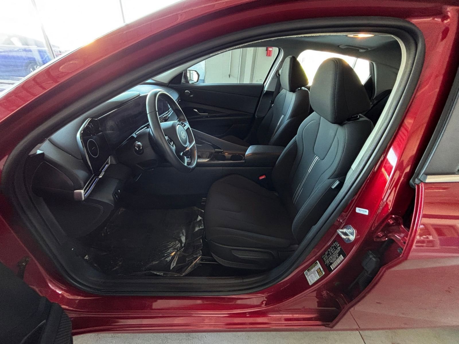 Thumbnail: 2025 Hyundai Elantra - 31