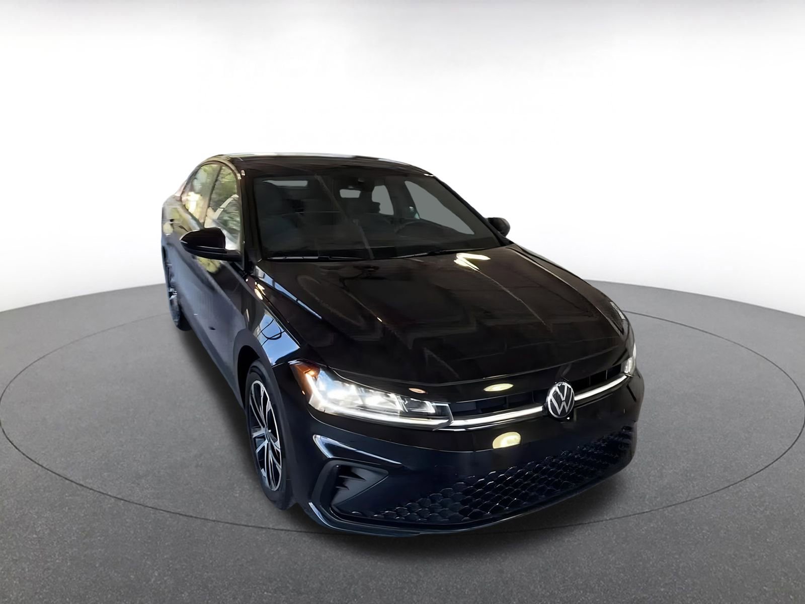 Thumbnail: 2025 Volkswagen Jetta - 3