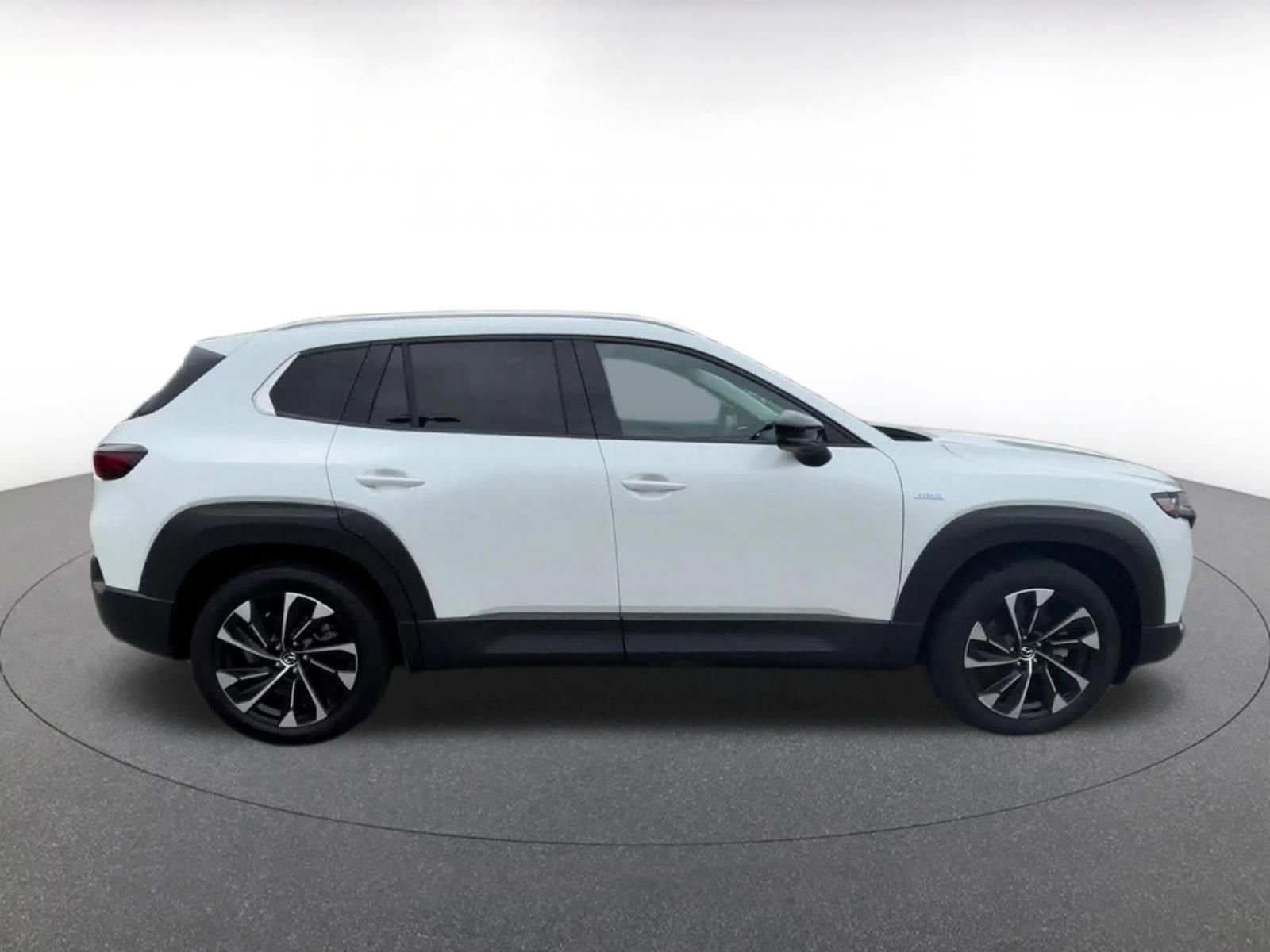 Thumbnail: 2025 Mazda CX-50 - 16