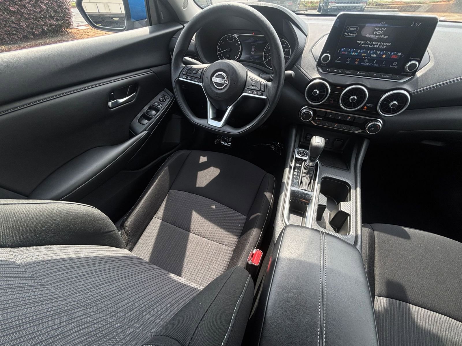 Thumbnail: 2025 Nissan Sentra - 33