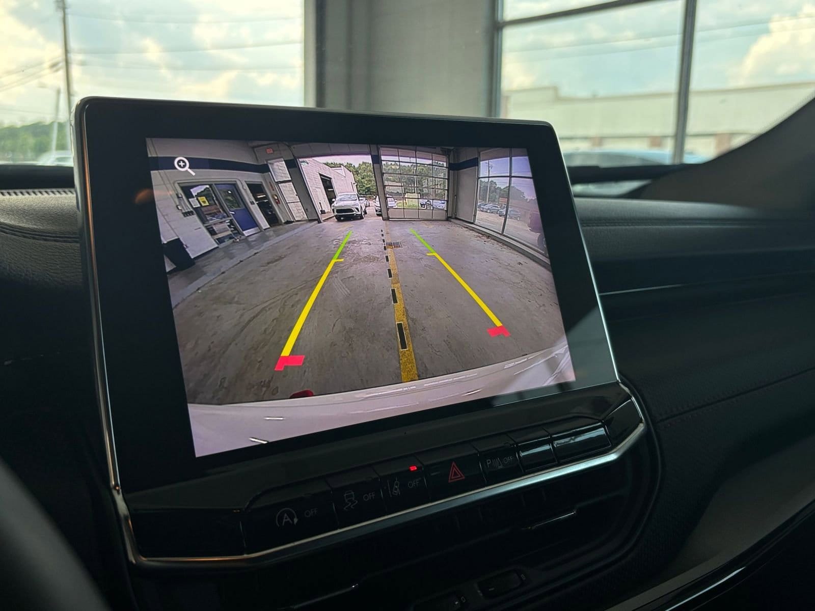 Thumbnail: 2025 Jeep Compass - 17