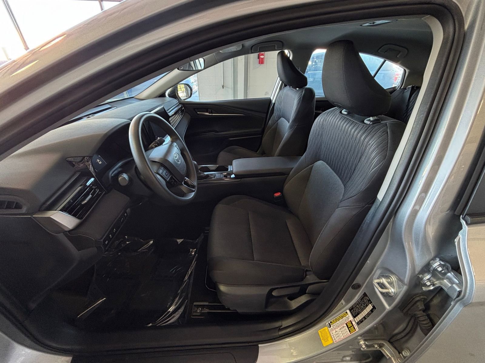 Thumbnail: 2025 Toyota Camry - 31