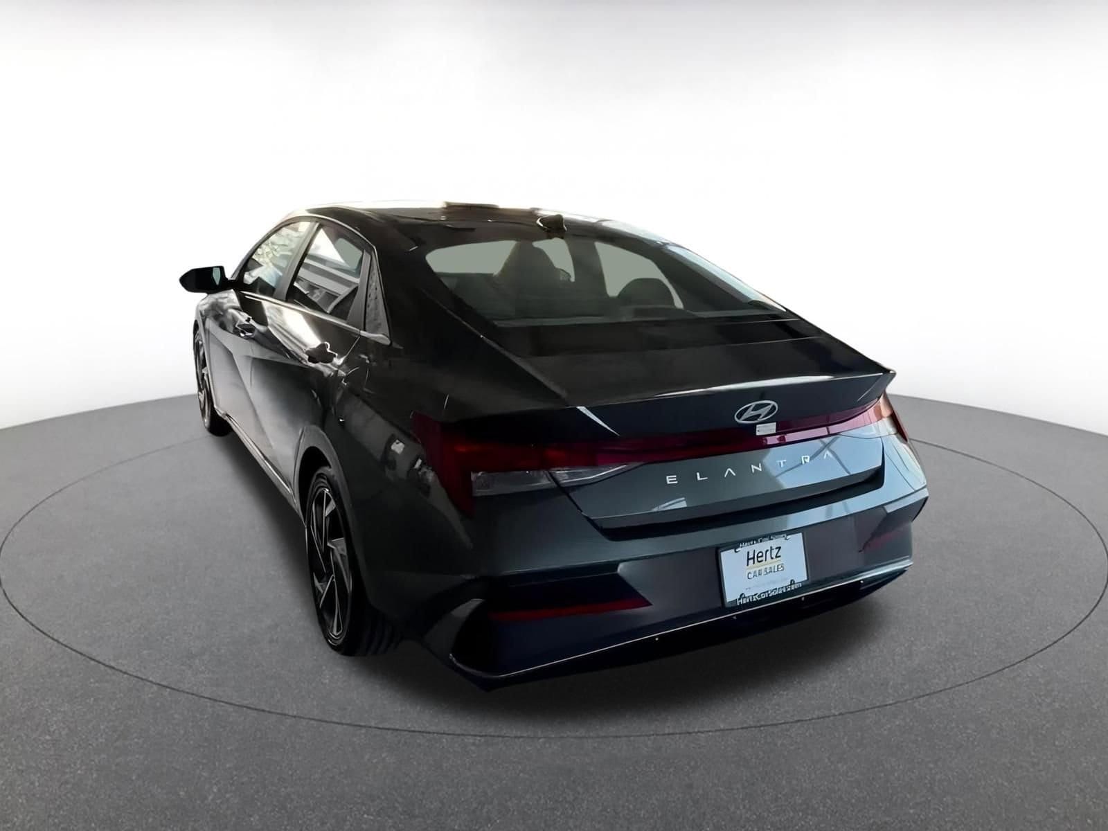 Thumbnail: 2025 Hyundai Elantra - 13