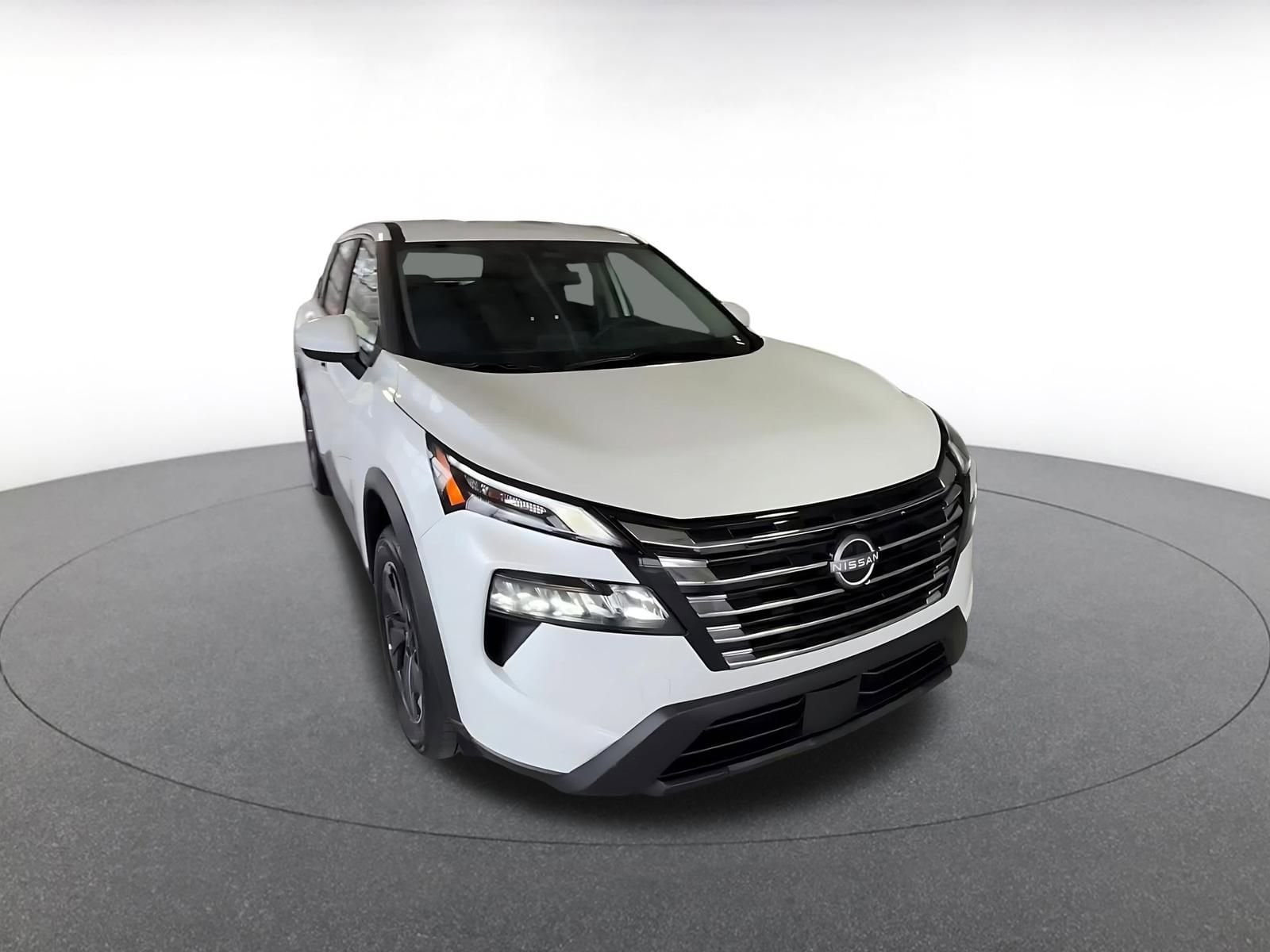 Thumbnail: 2025 Nissan Rogue - 3