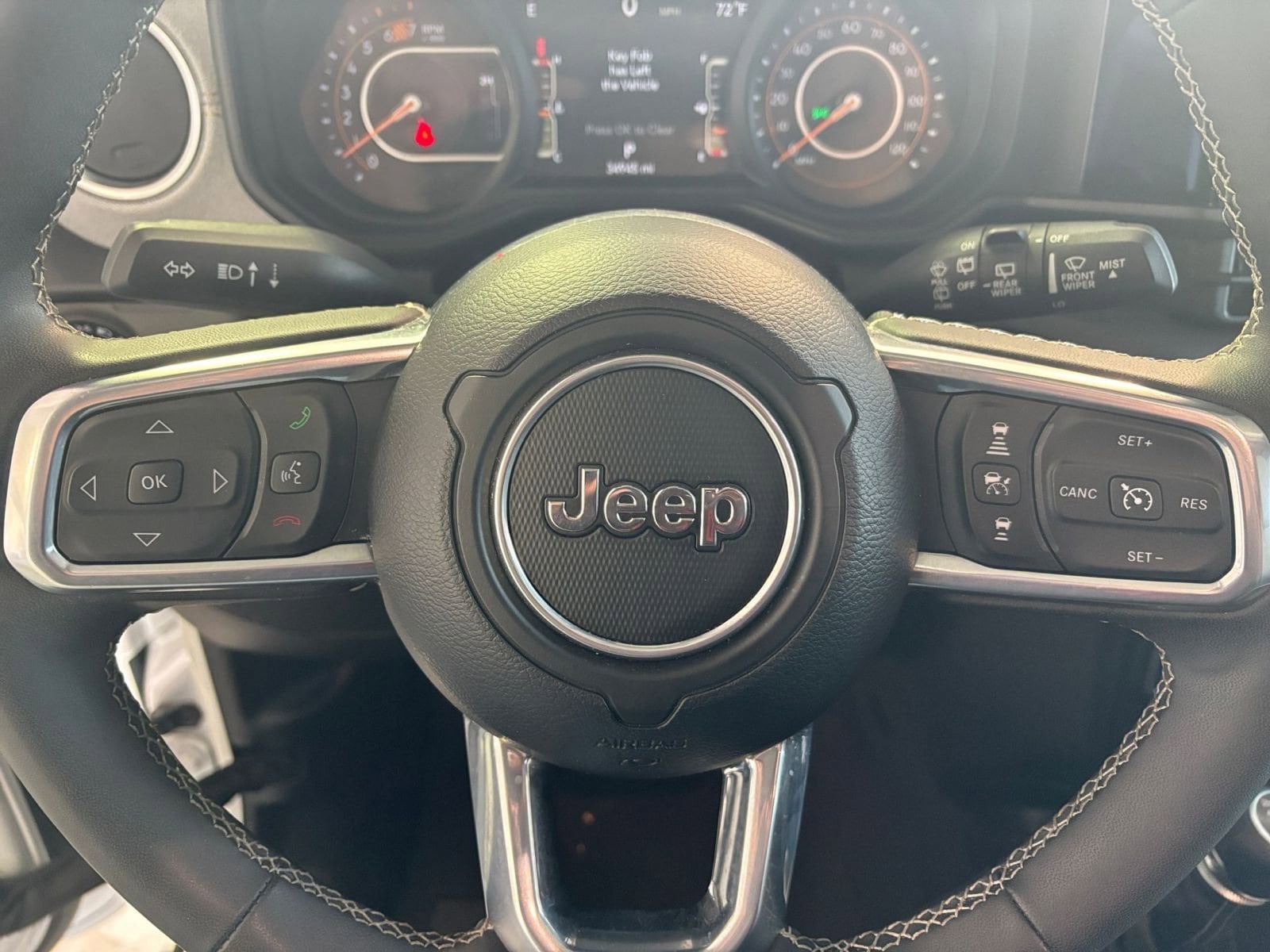 Thumbnail: 2025 Jeep Wrangler - 27