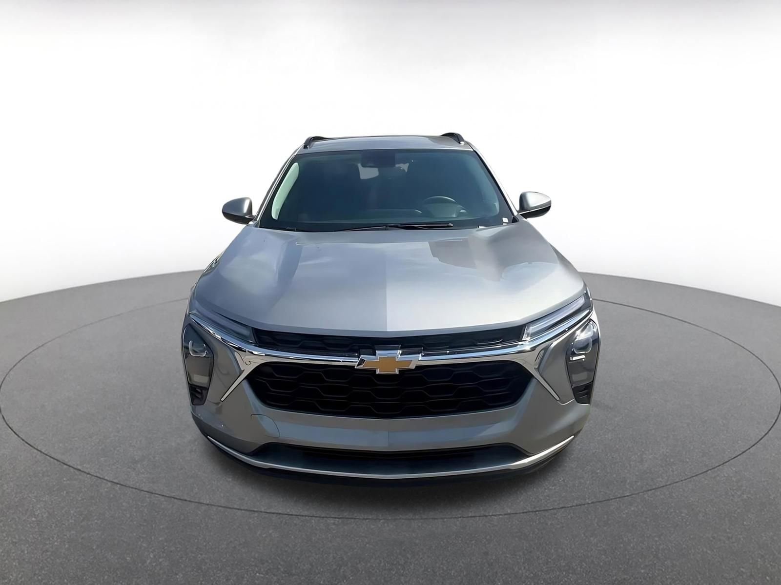 Thumbnail: 2025 Chevrolet Trax - 5