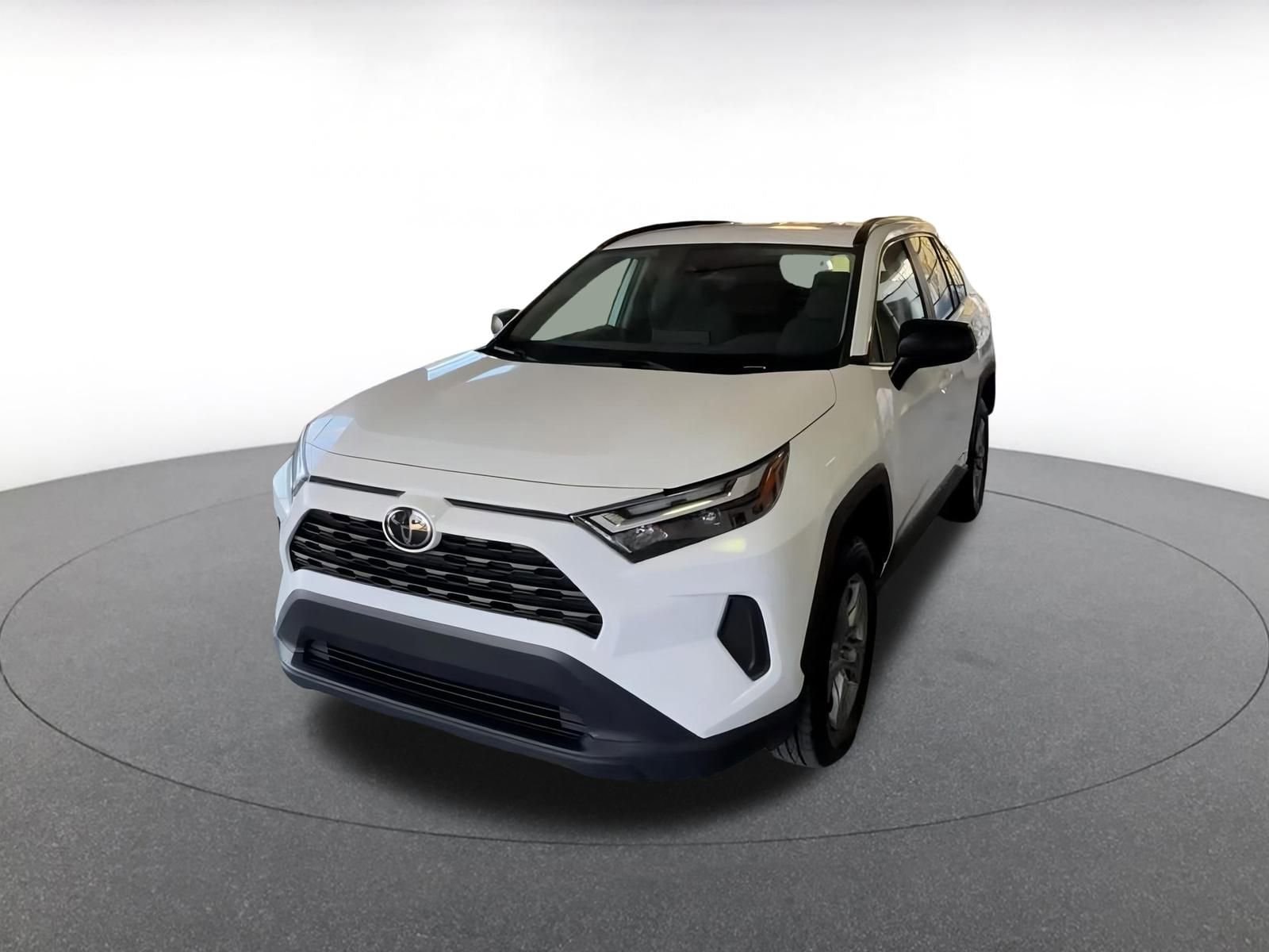 Thumbnail: 2025 Toyota RAV4 - 6